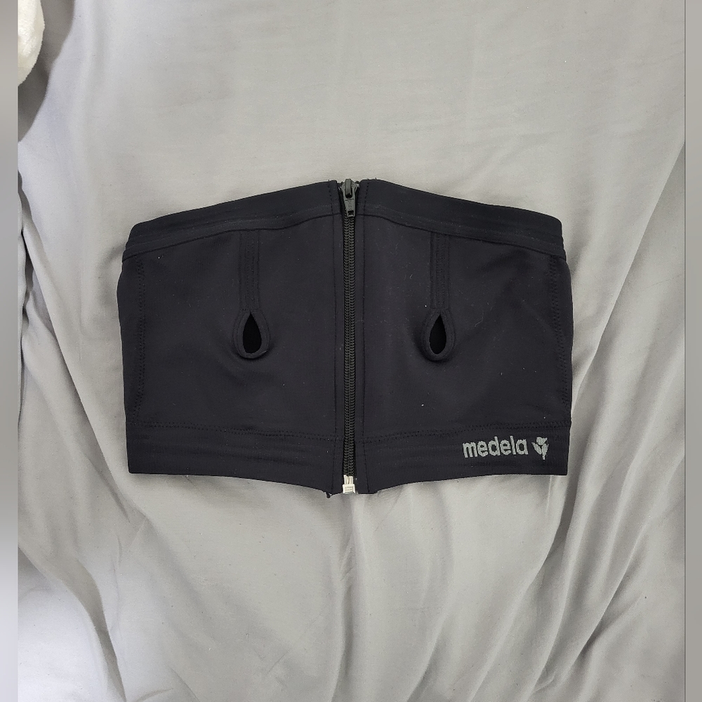 Medela Hands-Free Pumping Bra